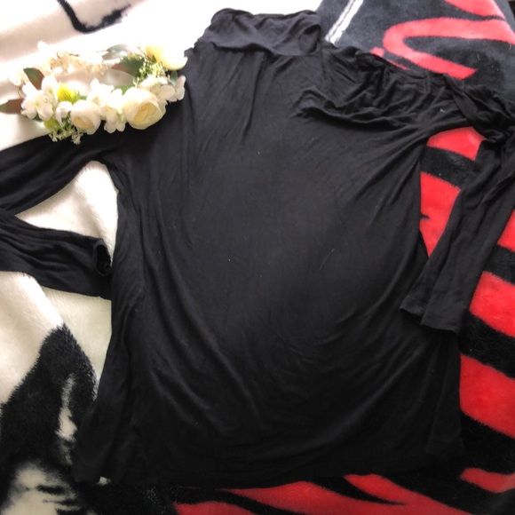 Black dress shirt - Picture 2 of 3